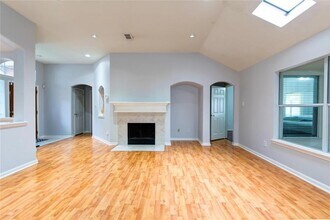 11514 Hills Bridge Ln in Sugar Land, TX - Building Photo - Building Photo