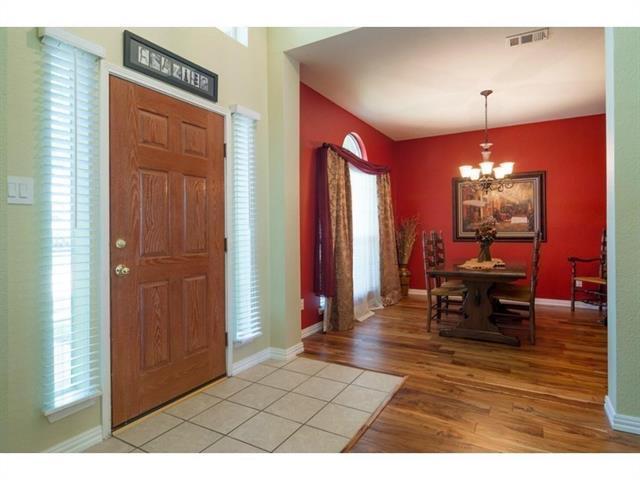 5909 Vineyard Ln in McKinney, TX - Foto de edificio - Building Photo