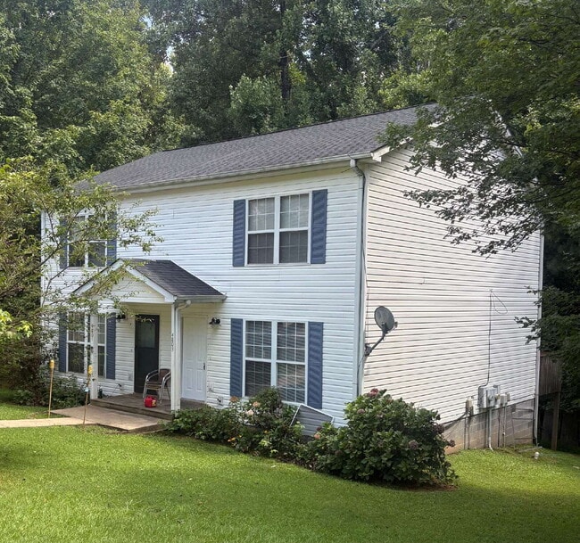 property at 4803 Victoria Ct