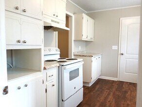 1002 15th Ave SW in Decatur, AL - Building Photo - Building Photo