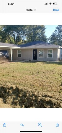 10166 Avenue E in Baton Rouge, LA - Foto de edificio - Building Photo