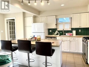 2658 W 34th Ave in Vancouver, BC - Building Photo - Building Photo