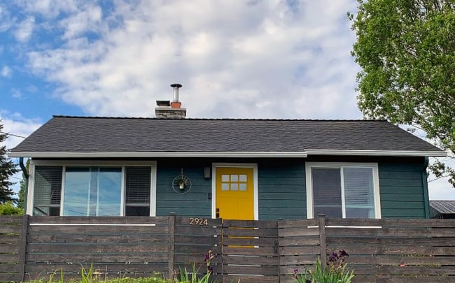 2924 S Austin St in Seattle, WA - Foto de edificio - Building Photo