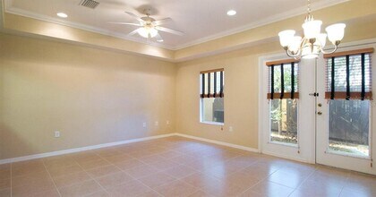 522 NW 39th Rd in Gainesville, FL - Building Photo - Building Photo