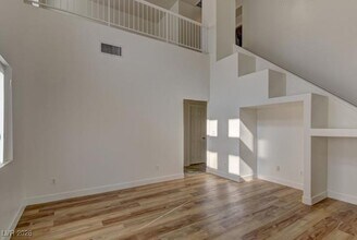 885 Veranda View Ave in Las Vegas, NV - Building Photo - Building Photo