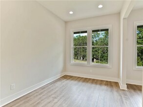 Owen's Crossing Townhome in Auburn, AL - Building Photo - Building Photo