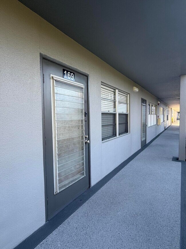 169 Suffolk F in Boca Raton, FL - Building Photo - Building Photo
