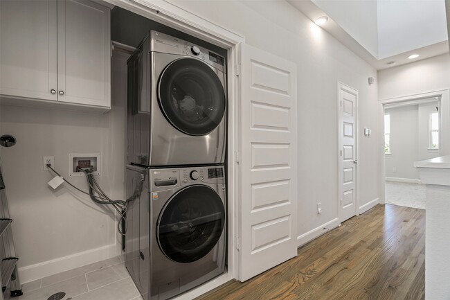 property at 316 Jensen Dr