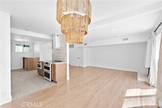 456 Orion Way in Newport Beach, CA - Building Photo - Building Photo