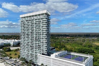 2000 Metropica Way, Unit 306 in Sunrise, FL - Building Photo - Building Photo