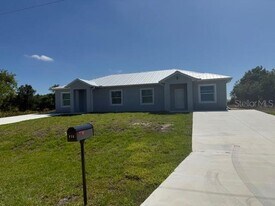 114 Organ St in Punta Gorda, FL - Building Photo