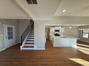 1836 Bloomington Cir in Cordova, TN - Building Photo - Building Photo