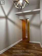 700 King St W in Toronto, ON - Building Photo - Building Photo