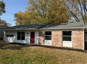 120 Cavalry Ct in West Lafayette, IN - Building Photo - Building Photo