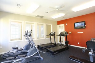 Saratoga Ridge in Austin, TX - Building Photo