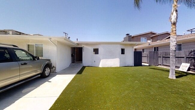 6262 Mary Ln Dr in San Diego, CA - Building Photo - Building Photo