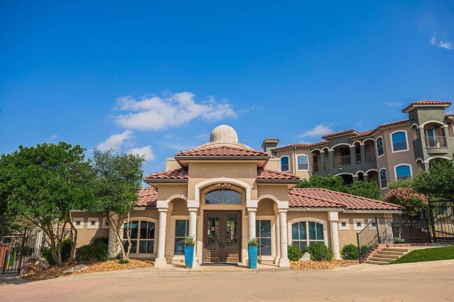 The Palazzo in San Antonio, TX - Foto de edificio - Building Photo