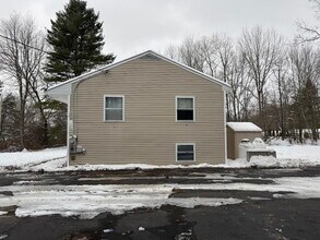 240 Leda Ave in Manchester, NH - Building Photo - Building Photo