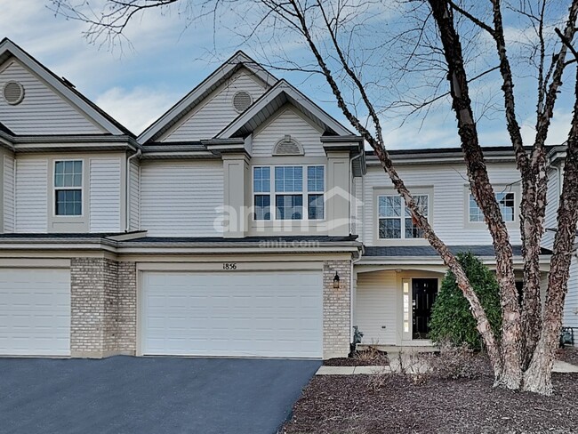 property at 1856 Waverly Way