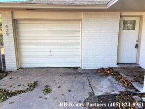 429 S Gum Ave in Broken Arrow, OK - Building Photo - Building Photo