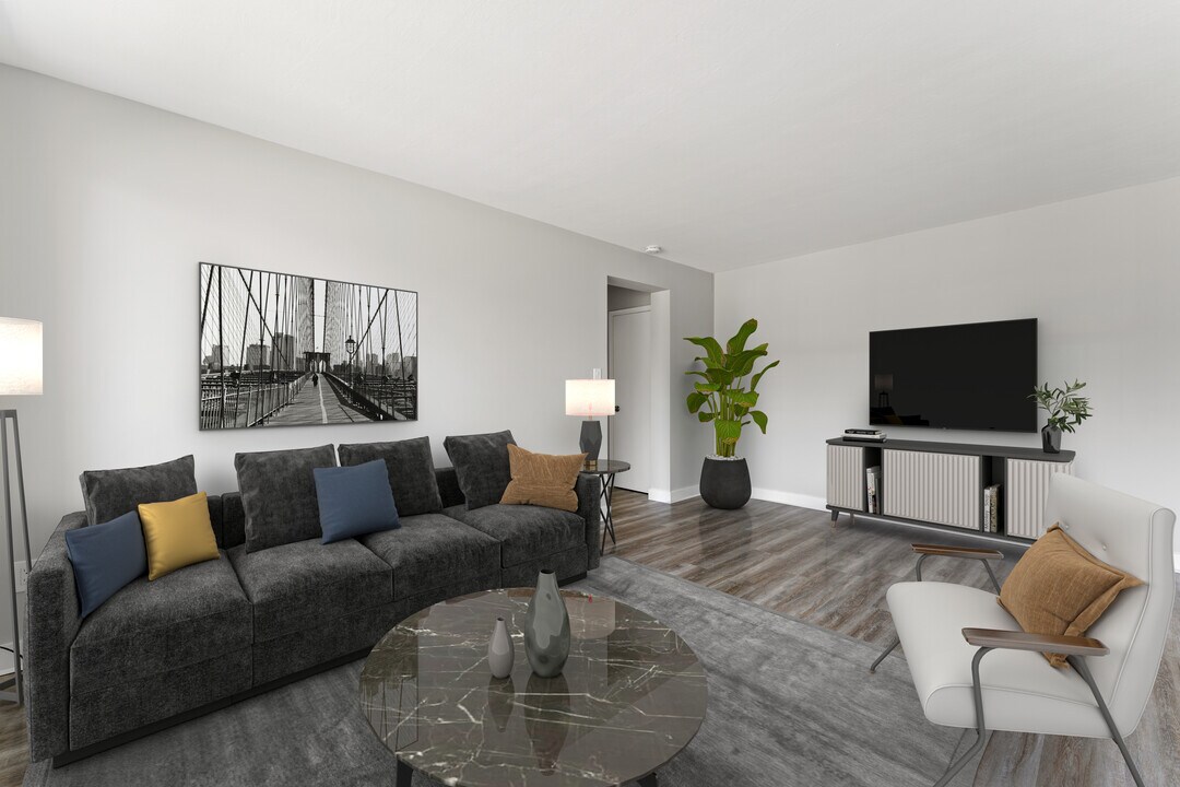 294 Lorne Avenue in Kitchener, ON - Building Photo