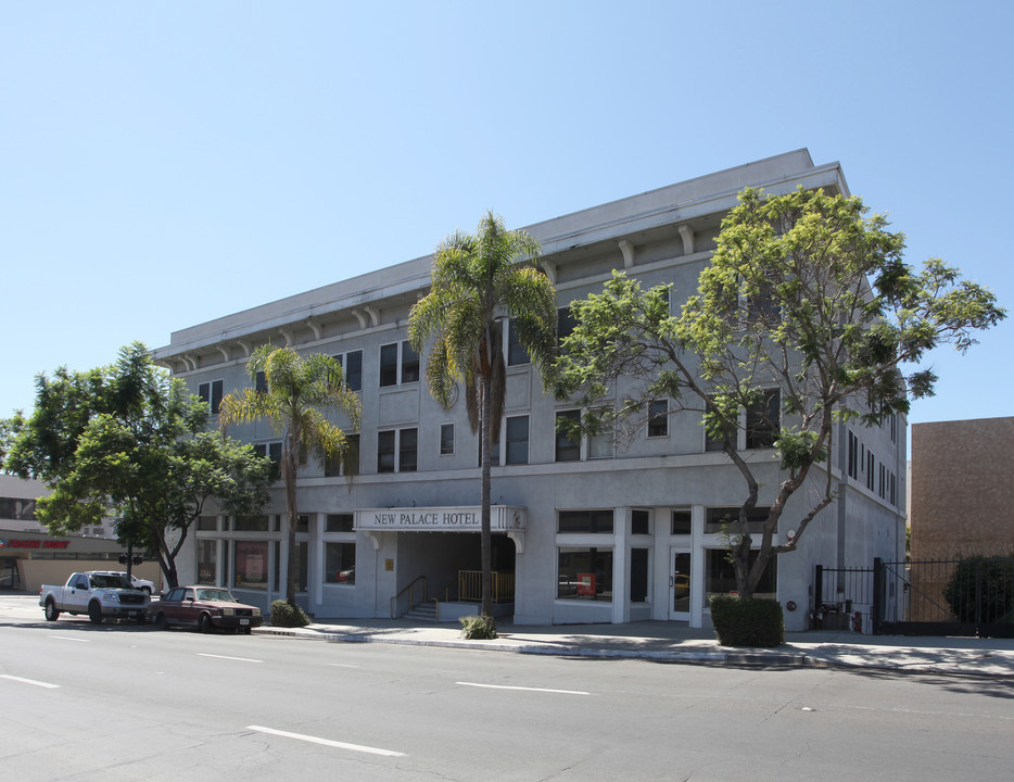 New Palace Hotel in San Diego, CA - Foto de edificio