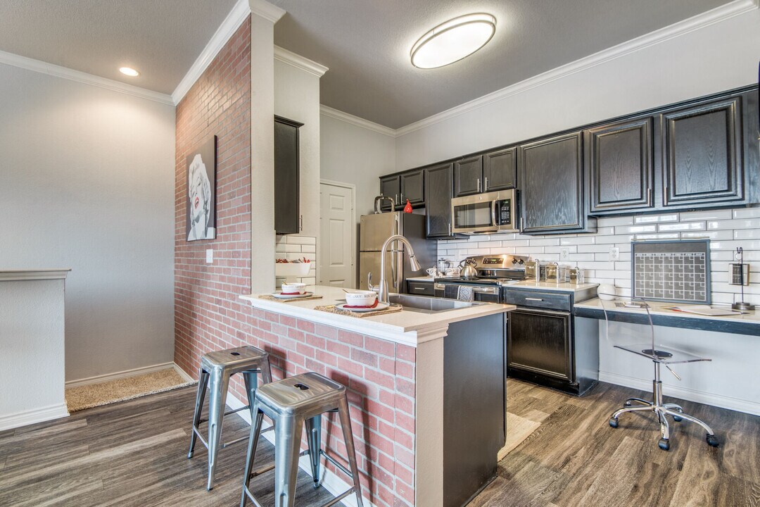 The Anthony at Canyon Springs in San Antonio, TX - Building Photo