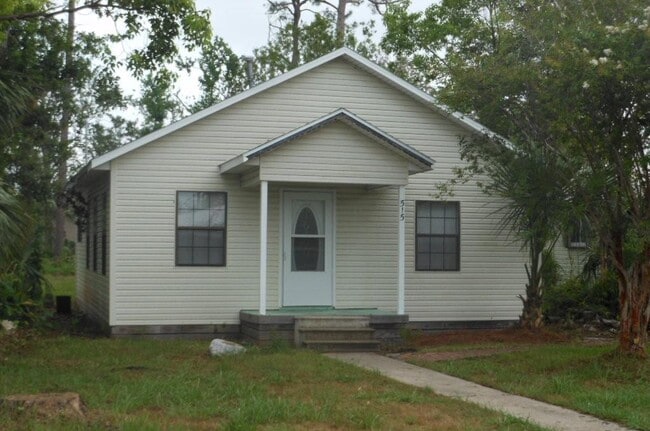property at 515 Ninth St