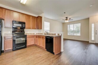 1003 Craters of the Moon Blvd in Pflugerville, TX - Building Photo - Building Photo