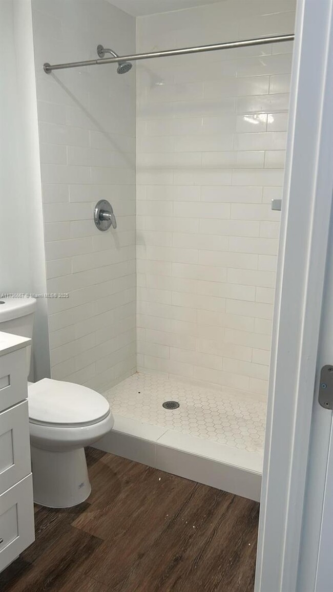 141 NW 16th Ave in Miami, FL - Building Photo - Building Photo