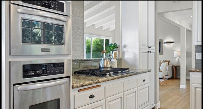 6248 Via Canada in Rancho Palos Verdes, CA - Building Photo - Building Photo