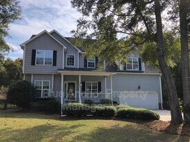 1343 Chadwick Shores Dr in Sneads Ferry, NC - Building Photo