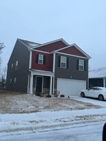 21 Draft St in Rossville, GA - Building Photo