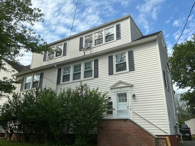 11 Broad St, Unit 1st Floor