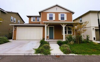 7610 Wildrose Way in Rohnert Park, CA - Building Photo