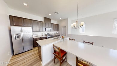 14870 W Encanto Blvd in Goodyear, AZ - Building Photo - Building Photo