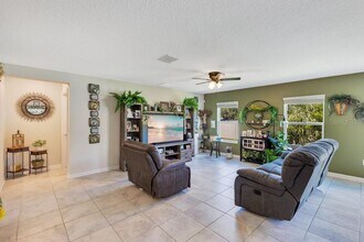 4479 Magnolia Ridge Ct in Kissimmee, FL - Building Photo - Building Photo