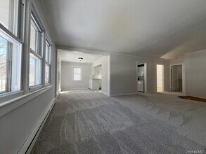 375 NY-292, Unit 2 in Holmes, NY - Building Photo - Building Photo