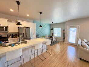 4863 E Hidden Steppe Bnd in Eagle Mountain, UT - Building Photo - Building Photo