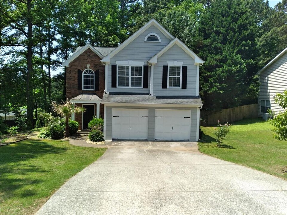 5208 Arbor View Ln in Sugar Hill, GA - Building Photo