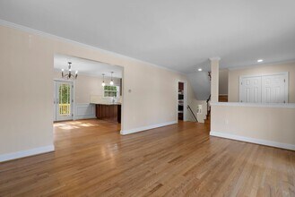9836 Belhaven Rd in Bethesda, MD - Building Photo - Building Photo