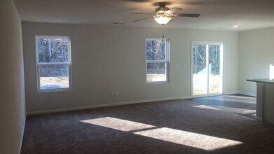 3994 Meredith Woods Ln in Winston-Salem, NC - Building Photo - Building Photo
