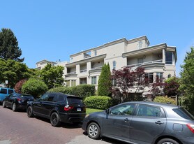 The Sausalito in Vancouver, BC - Building Photo