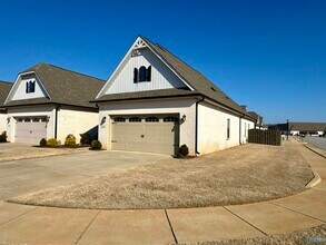 414 Raleigh Elm Dr in Huntsville, AL - Building Photo - Building Photo