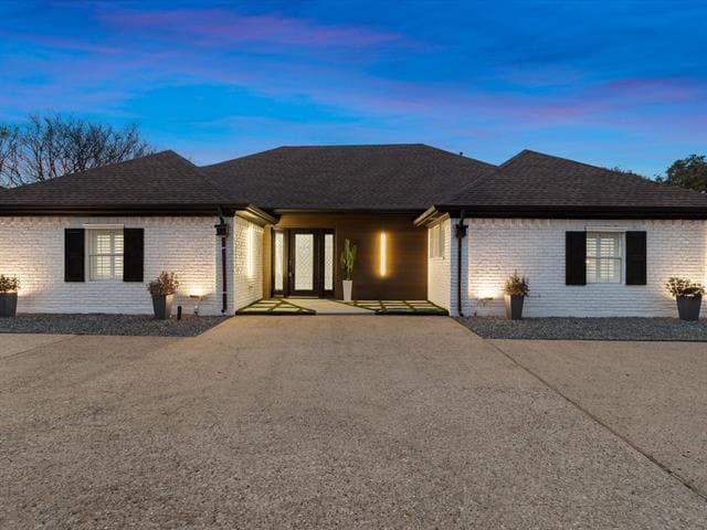 property at 4321 Cobblers Ln