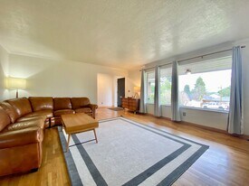 608 S 22nd Ave in Yakima, WA - Building Photo