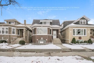 2723 N 77th Ave in Elmwood Park, IL - Building Photo