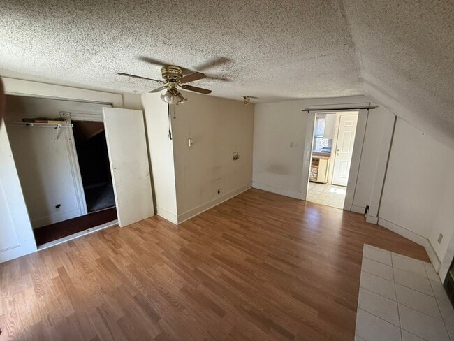 22 Emmett St in Plymouth, CT - Building Photo - Building Photo