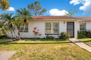 6 Lago Mesa Way in Kissimmee, FL - Building Photo