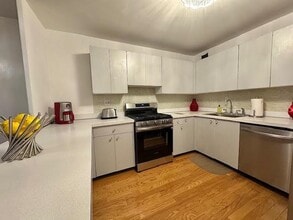 1203 River Rd in Edgewater, NJ - Building Photo - Building Photo